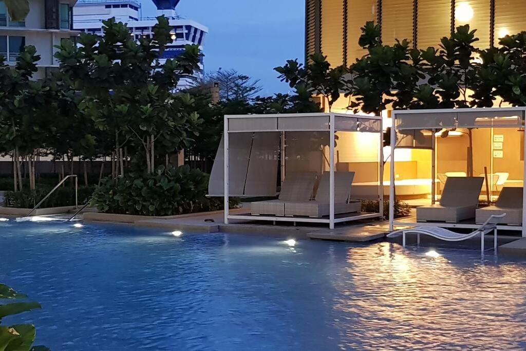 Apartment The Robertson By Tenang Homes