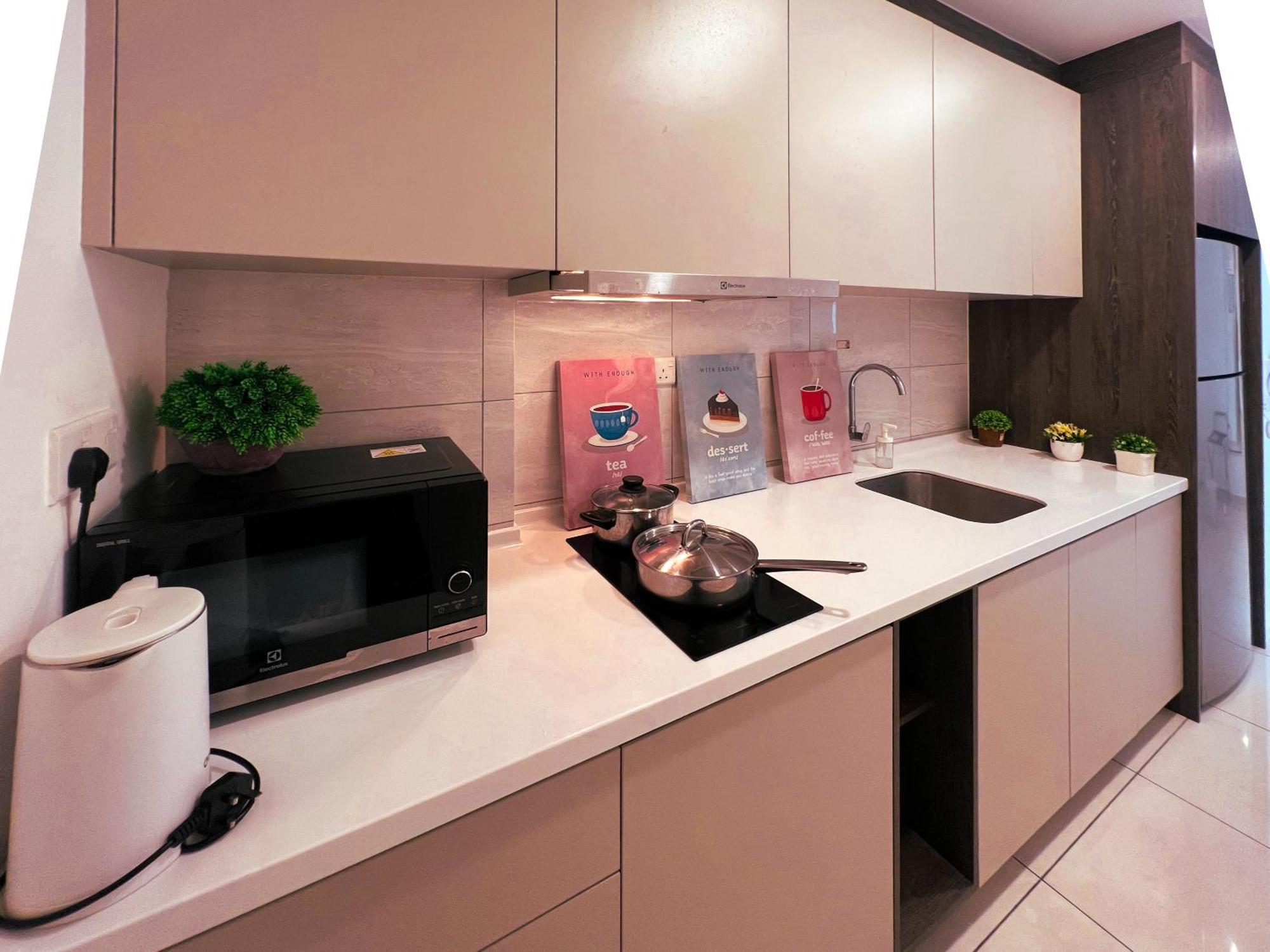 The Robertson By Tenang Homes Apartment